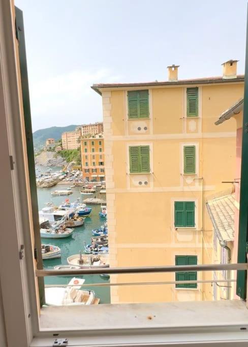 Attico Sul Porticciolo Antico Di Camogli Apartment Exterior foto