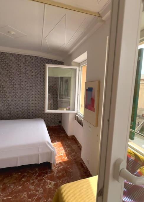 Attico Sul Porticciolo Antico Di Camogli Apartment Exterior foto
