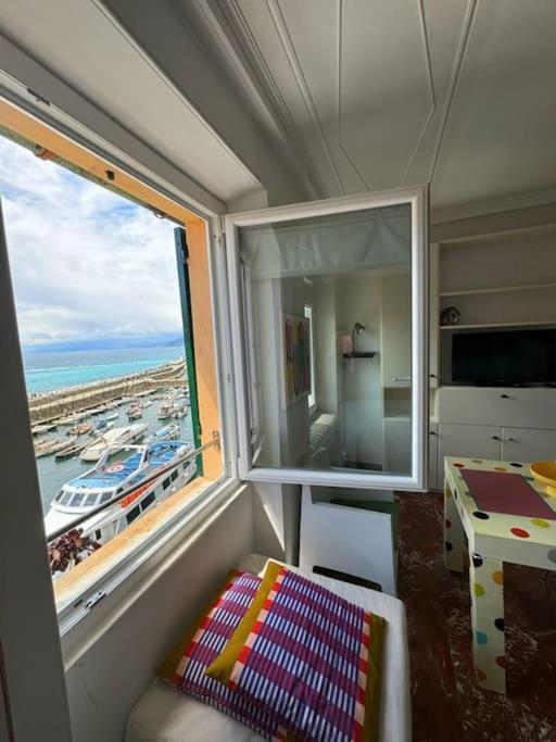 Attico Sul Porticciolo Antico Di Camogli Apartment Exterior foto
